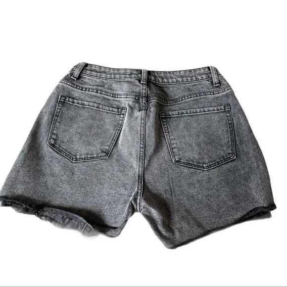 American Bazi Los Angeles Short Denim Shorts Skirt Like Look with Buttons - Picture 3 of 6